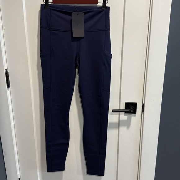 FABLETICS Navy Blue High-Waisted Legging Medium NWT - Picture 3 of 9